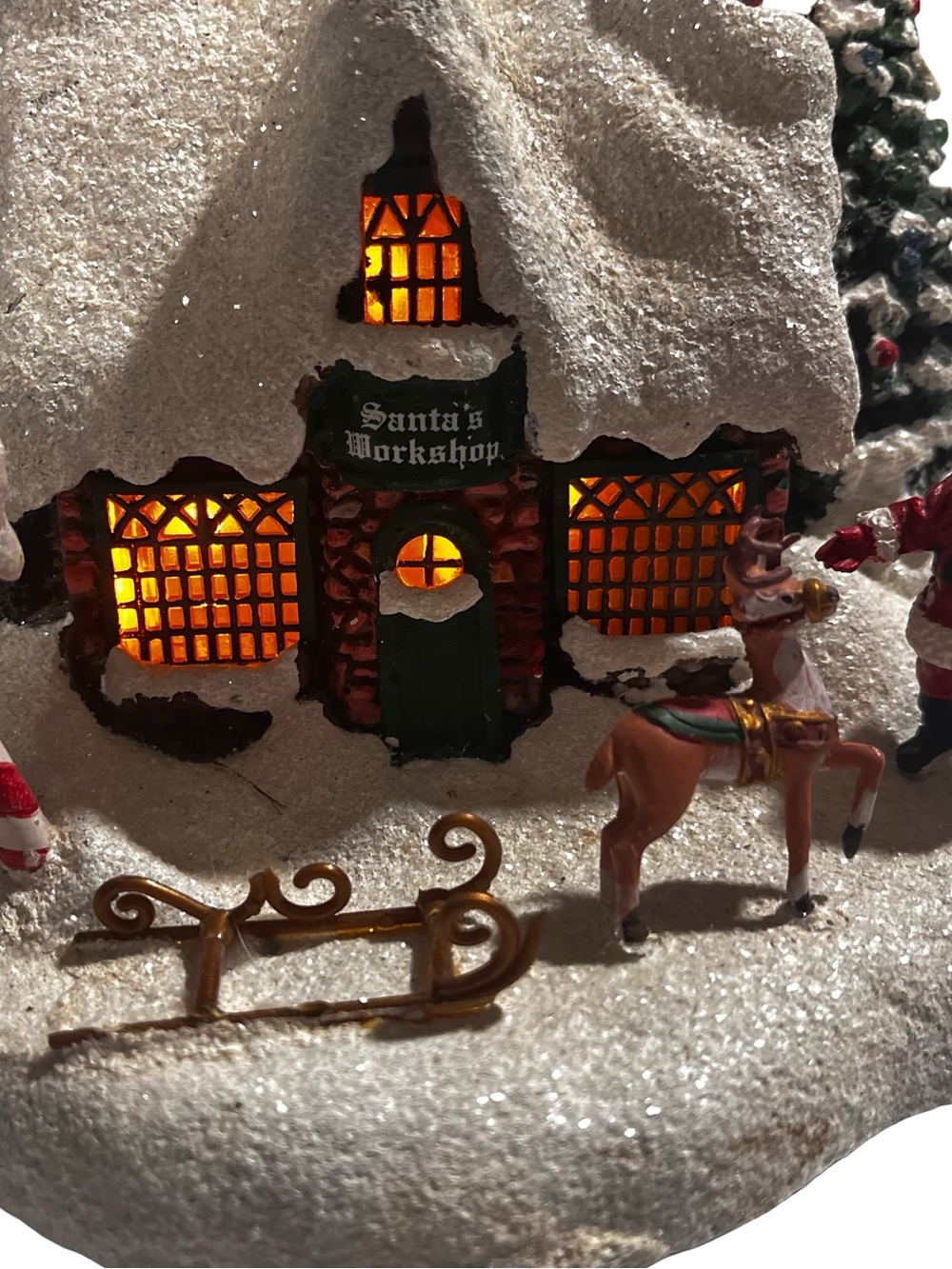 Vtg 2010 Thomas Kinkade Santas Workshop Illuminated Village Figure Teleflora